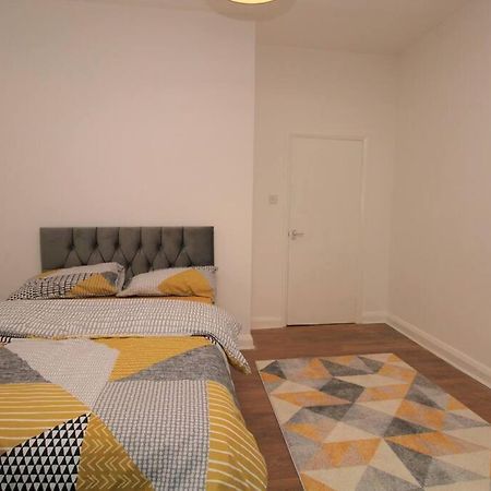 Ideal 2 Bed Flat Close To City Lejlighed London Eksteriør billede