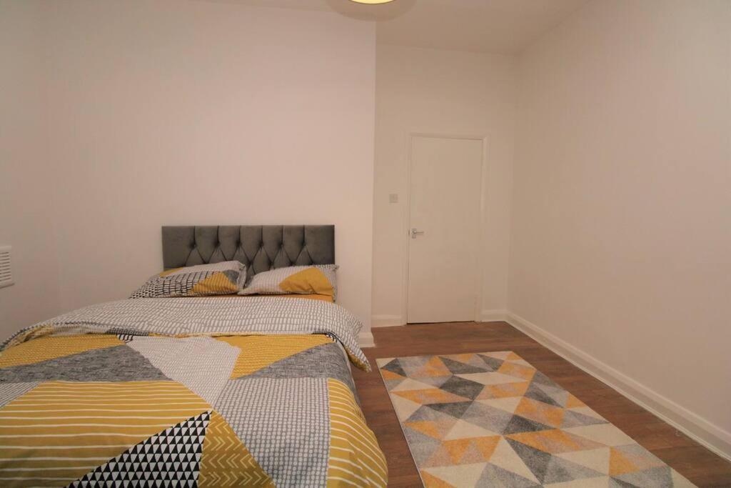 Ideal 2 Bed Flat Close To City Lejlighed London Eksteriør billede